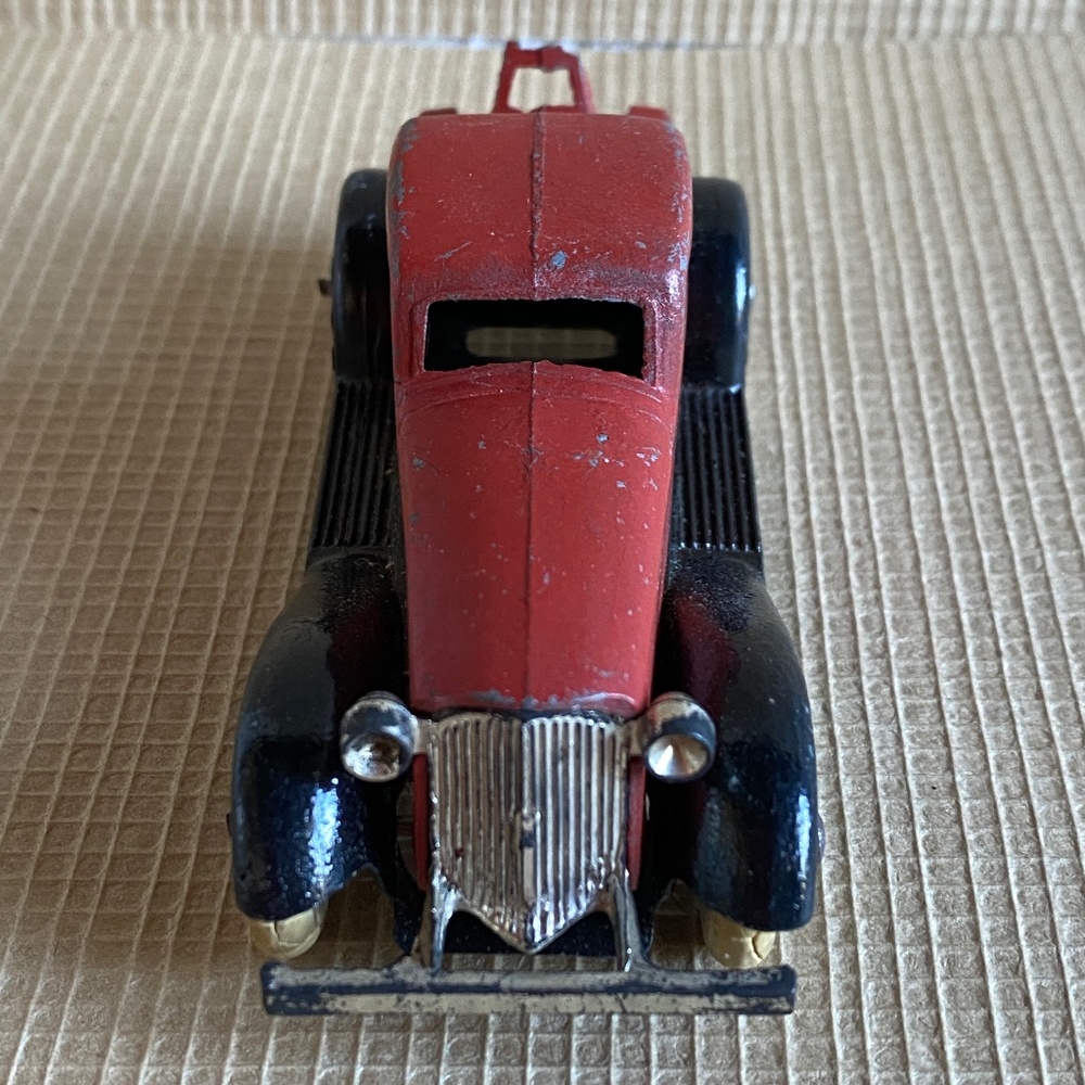 1930's Vintage Tootsie Toy Graham Miniature Tow Truck